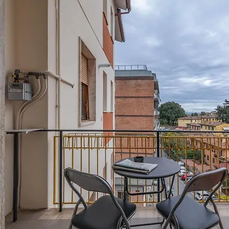 Apartmán Comfy Flat Steps Away From Station!